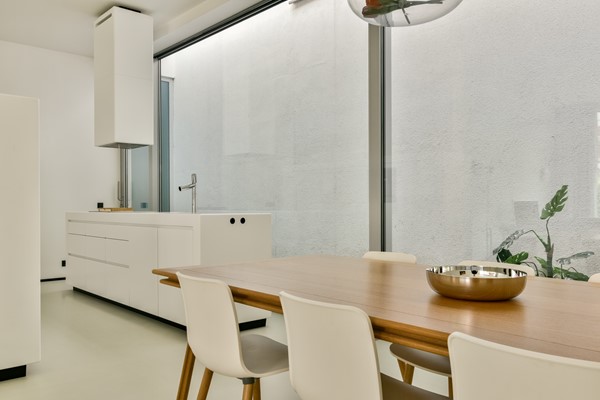 Medium property photo - Valkenburgerstraat 132B, 1011 NA Amsterdam