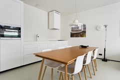 Rented: Valkenburgerstraat 136A, 1011 NA Amsterdam