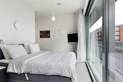 Rented: Valkenburgerstraat 136A, 1011 NA Amsterdam