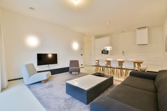 New for rent: Valkenburgerstraat 132F, 1011 NA Amsterdam
