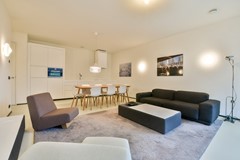 New for rent: Valkenburgerstraat 132F, 1011 NA Amsterdam