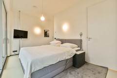 New for rent: Valkenburgerstraat 132F, 1011 NA Amsterdam