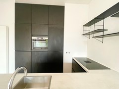 Under offer: Overtoom, 1054 HX Amsterdam