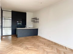 Under offer: Overtoom, 1054 HX Amsterdam