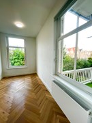 Under offer: Overtoom, 1054 HX Amsterdam