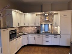 Under offer: Van Eeghenlaan, 1071 EP Amsterdam