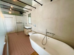 Price reduced: Planciusstraat 9B, 1013 MD Amsterdam