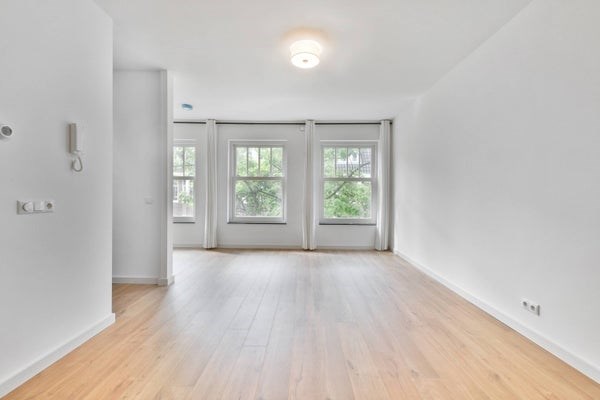 Medium property photo - 1057 RV Amsterdam