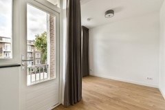 Under option: 1057GA Amsterdam