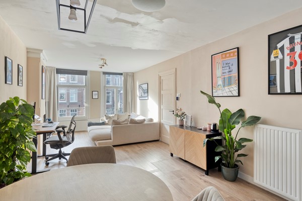 Medium property photo - Tweede Hugo de Grootstraat 30-2, 1052 LD Amsterdam