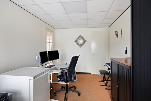 Medium property photo - Hoofdweg 797A, 2131 MA Hoofddorp