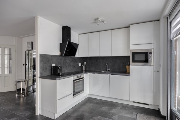 Medium property photo - Mastbos 176, 2134 NV Hoofddorp