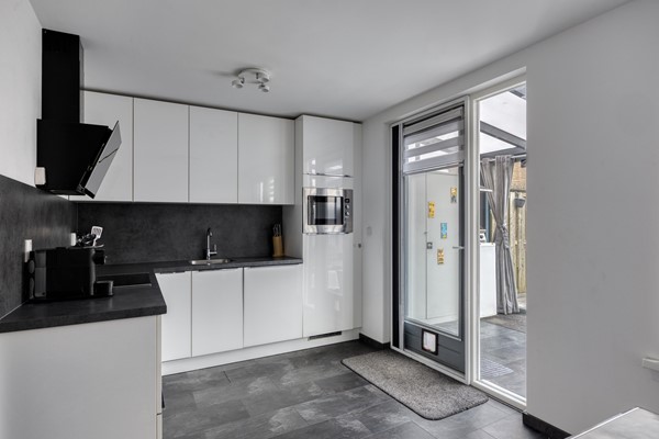 Medium property photo - Mastbos 176, 2134 NV Hoofddorp