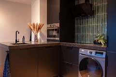 e2046bd5-5e1f-4840-9e71-0bb45a81efa2.jpg