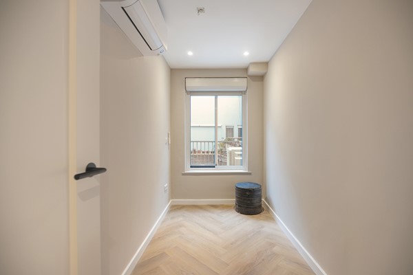 Medium property photo - Spuistraat, 1012 VV Amsterdam