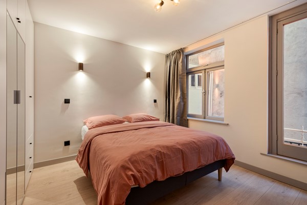 Medium property photo - Overtoom, 1054 LE Amsterdam