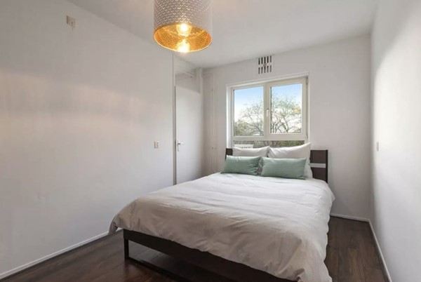 Medium property photo - Dantestraat 274, 1102 ZS Amsterdam