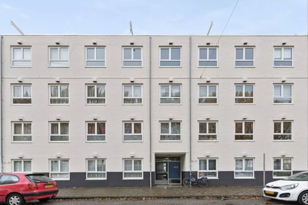 Medium property photo - Dantestraat 274, 1102 ZS Amsterdam