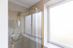 bathroom2 (1).jpg