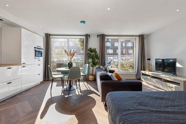Bezaanjachtplein, 1034DA Amsterdam