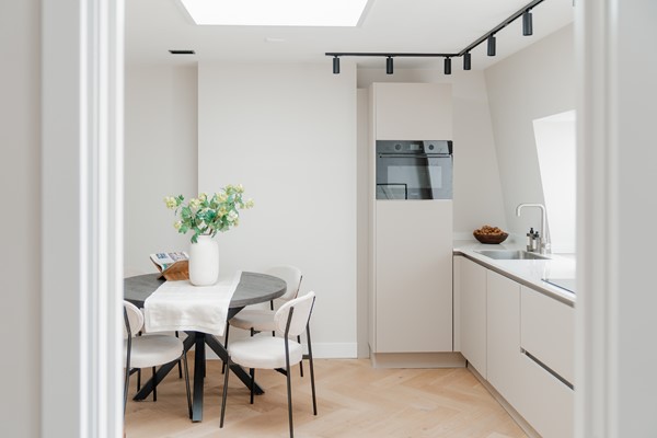 Medium property photo - Albert Cuypstraat 276G, 1073 BR Amsterdam