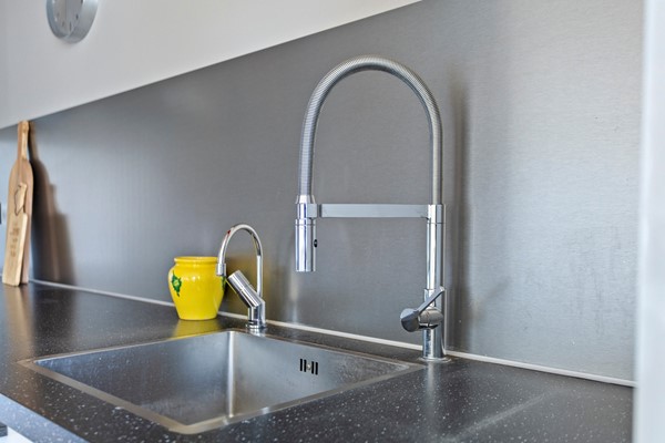 Medium property photo - Ambachtsplein 63, 3068 GV Rotterdam
