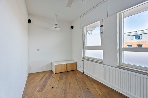 Medium property photo - Ambachtsplein 63, 3068 GV Rotterdam