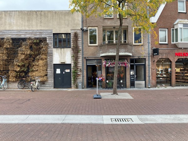 Keuring representatieve winkelruimte op een goede zich locatie, midden in het centrum van Woerden.