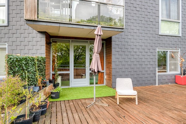 Te koop: Ruim 3-kamer appartement met groot dakterras, garageplaats en berging 