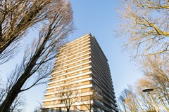 Verkocht: SUPER APPARTEMENT OP DE 16e VERDIEPING! MET SCHITTEREND UITZICHT!