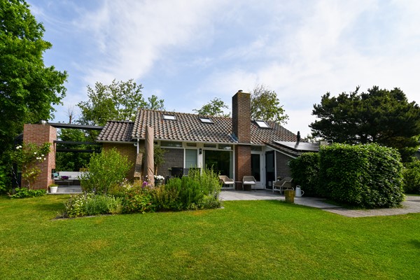 Deze charmante recreatiewoning, genaamd 'Osiris', gelegen op 650 m² eigen grond!