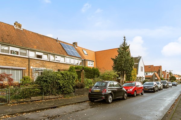 Leeuwerikstraat 27, Hilversum