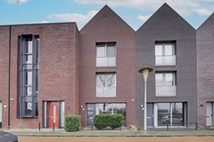 Verkocht: Ruime, goed onderhouden en jong gebouwde woning gelegen in de gewilde woonwijk Schuytgraaf!