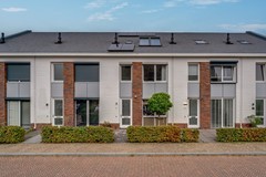 Verkocht: Moderne en goed afgewerkte tussenwoning met maar liefst 4 slaapkamers gelegen op een toplocatie!