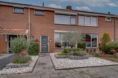 Verkocht onder voorbehoud: Goed onderhouden en afgewerkte (starters)woning gelegen in het centrum van Didam!