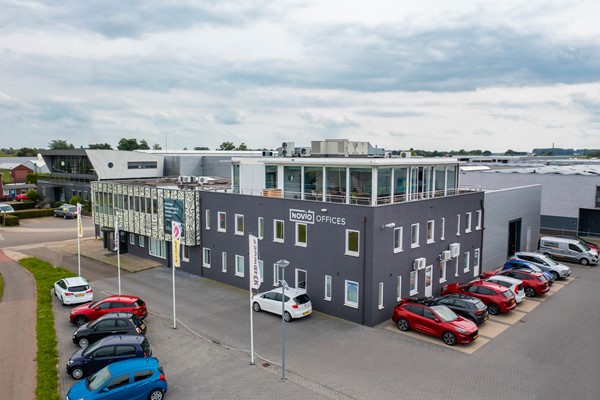 Te koop: Unieke belegging, eigen kantoorruimte of een combinatie van beide? In Gendt kan het allemaal!