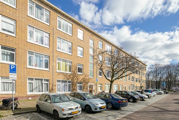Medium property photo - Medemblikstraat 294, 2547 HE Den Haag