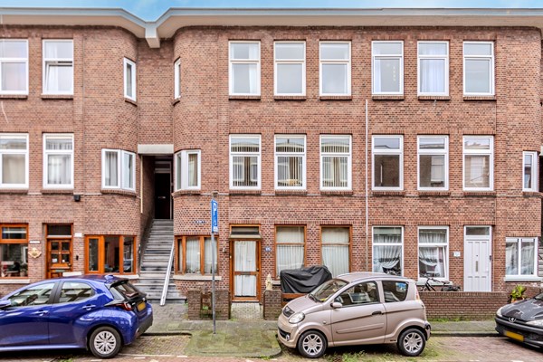 Medium property photo - Larensestraat 109, 2574 VG Den Haag