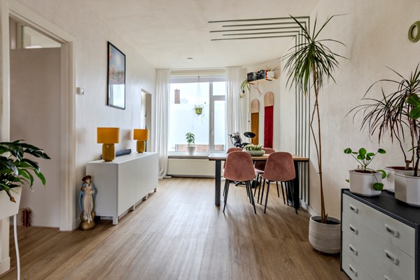 Medium property photo - Larensestraat 109, 2574 VG Den Haag