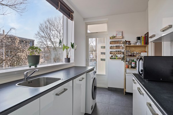 Medium property photo - Meppelweg 234, 2544 BE Den Haag