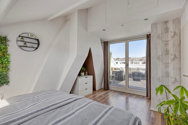 Medium property photo - Wormerveerstraat 52, 2547 XT The Hague