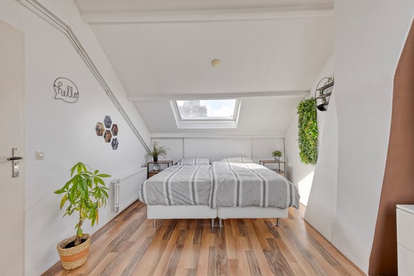 Medium property photo - Wormerveerstraat 52, 2547 XT The Hague