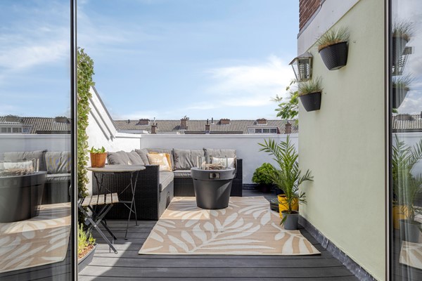 Medium property photo - Wormerveerstraat 52, 2547 XT The Hague
