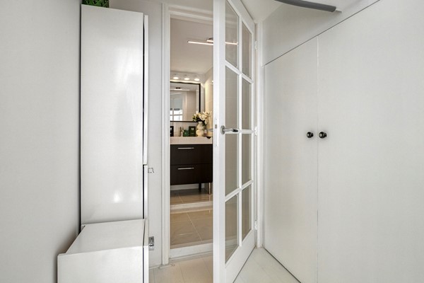 Medium property photo - Stortenbekerstraat 233, 2525 SE Den Haag