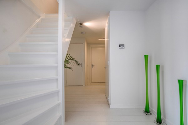 Medium property photo - Stortenbekerstraat 235, 2525 SE Den Haag
