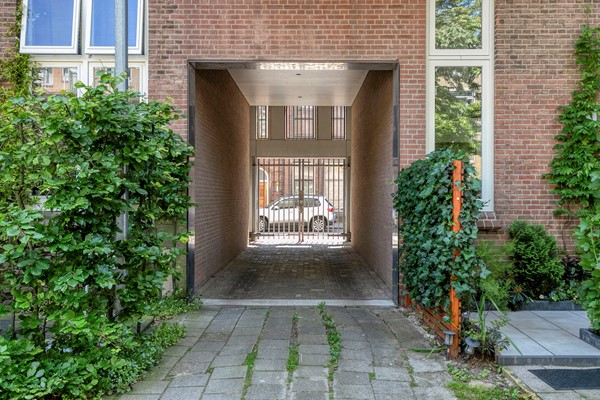 Medium property photo - Stortenbekerstraat 235, 2525 SE Den Haag
