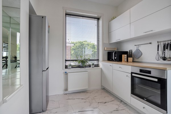 Medium property photo - Baambruggestraat 125, 2546 SJ Den Haag