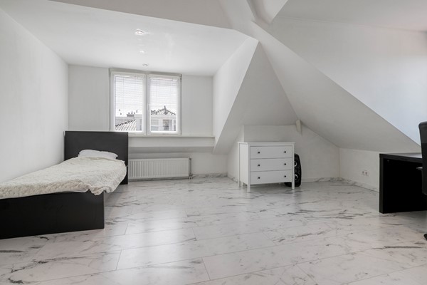 Medium property photo - Baambruggestraat 125, 2546 SJ Den Haag