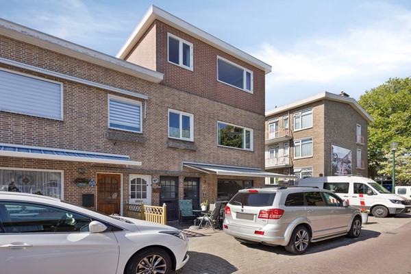 Medium property photo - Van der Gaagstraat 69, 2552 VB The Hague
