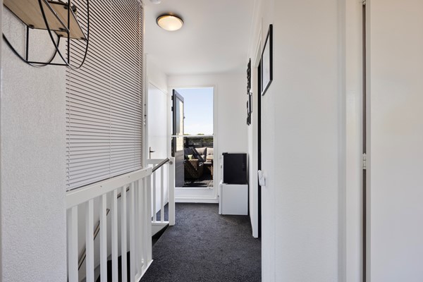 Medium property photo - Van der Gaagstraat 69, 2552 VB The Hague